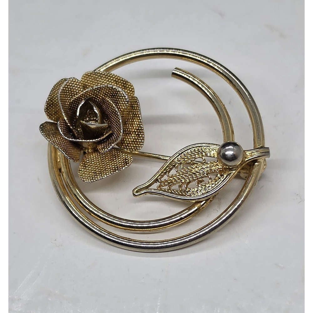 Vintage Sarah Coventry "Promise" Goldtone Flower Leaf  Brooch Pin
